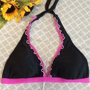 Sweet Escape Ruffle Trim Bikini Top 10